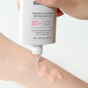 Fluide Solaire Invisible Collagène & Peptides SPF50+ — visuel 3